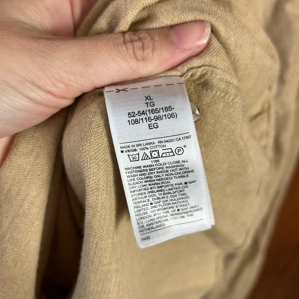 Banana Republic Organic Cotton Standard Fit Button Down‎ Shirt XL Tan Soft